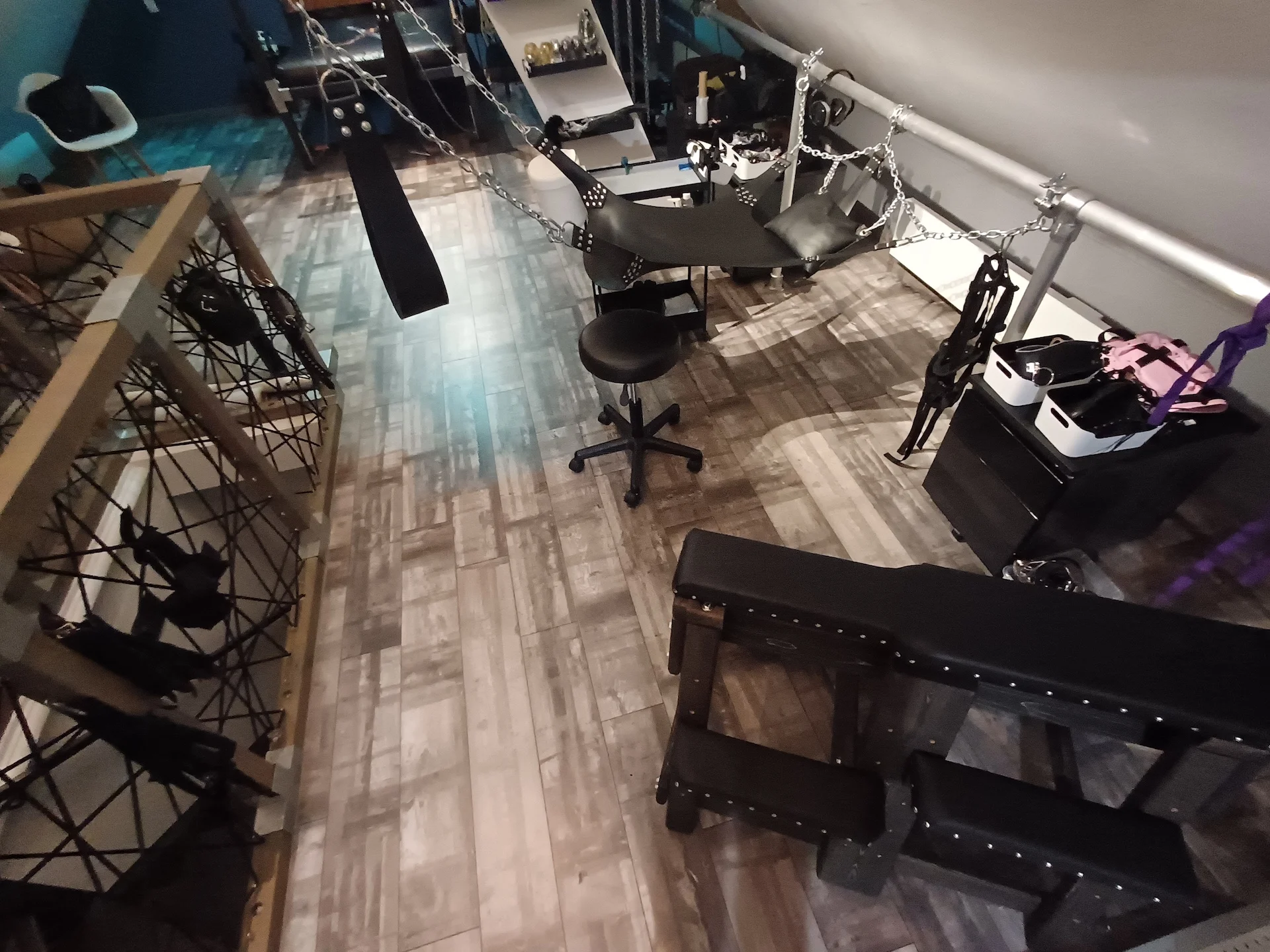 Chambre d’hôte BDSM – Atelier des 2L
