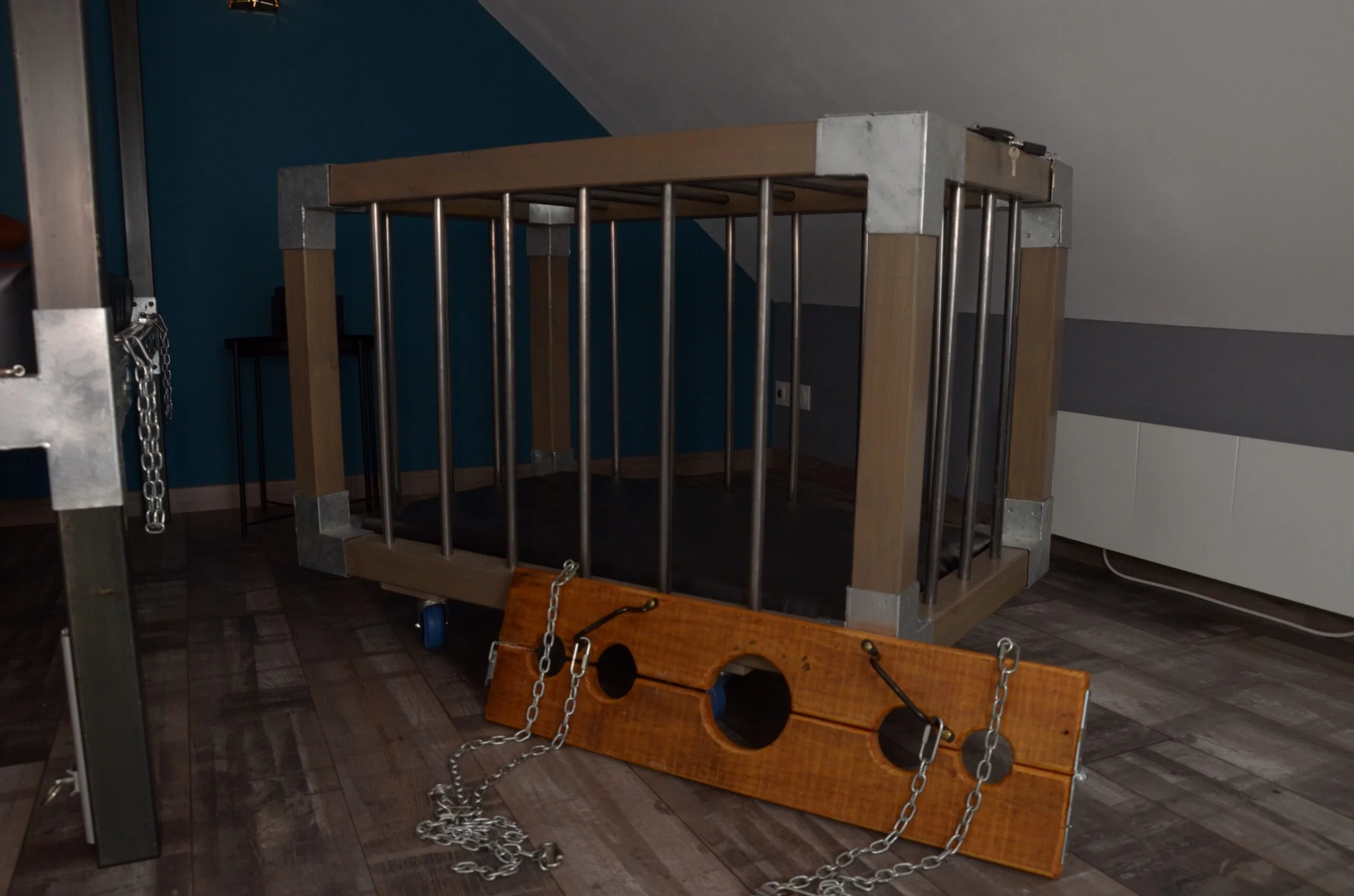 Chambre d’hôte BDSM – Atelier des 2L