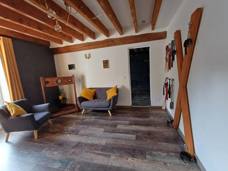 Chambre d’hôte BDSM – Atelier des 2L