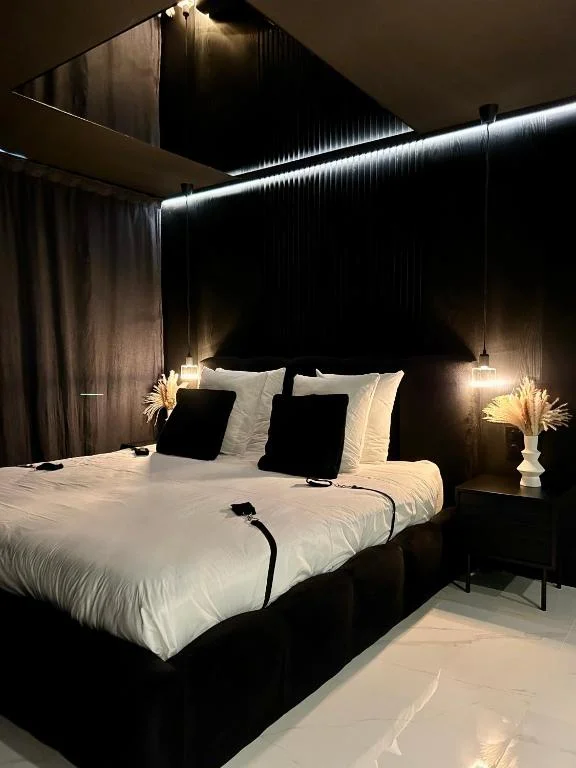 BDSM TANTRA Love Room