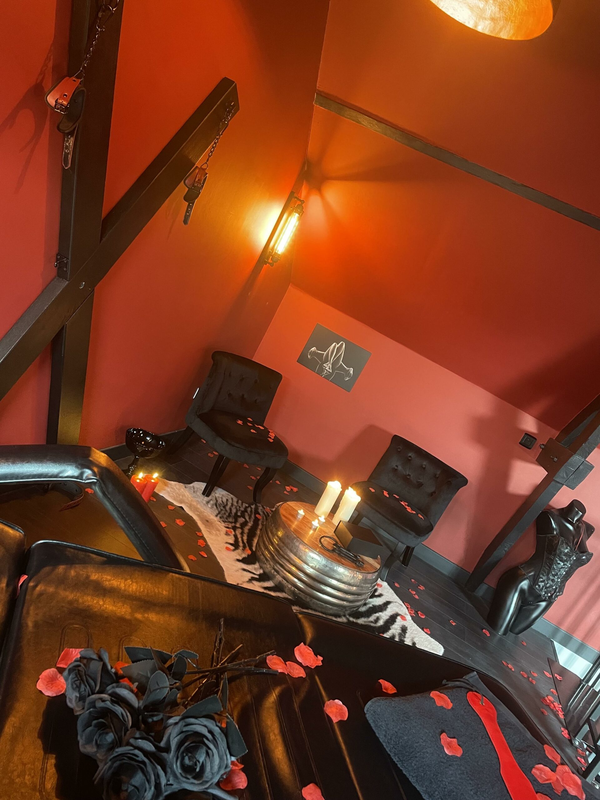 salon kinky coquin etage