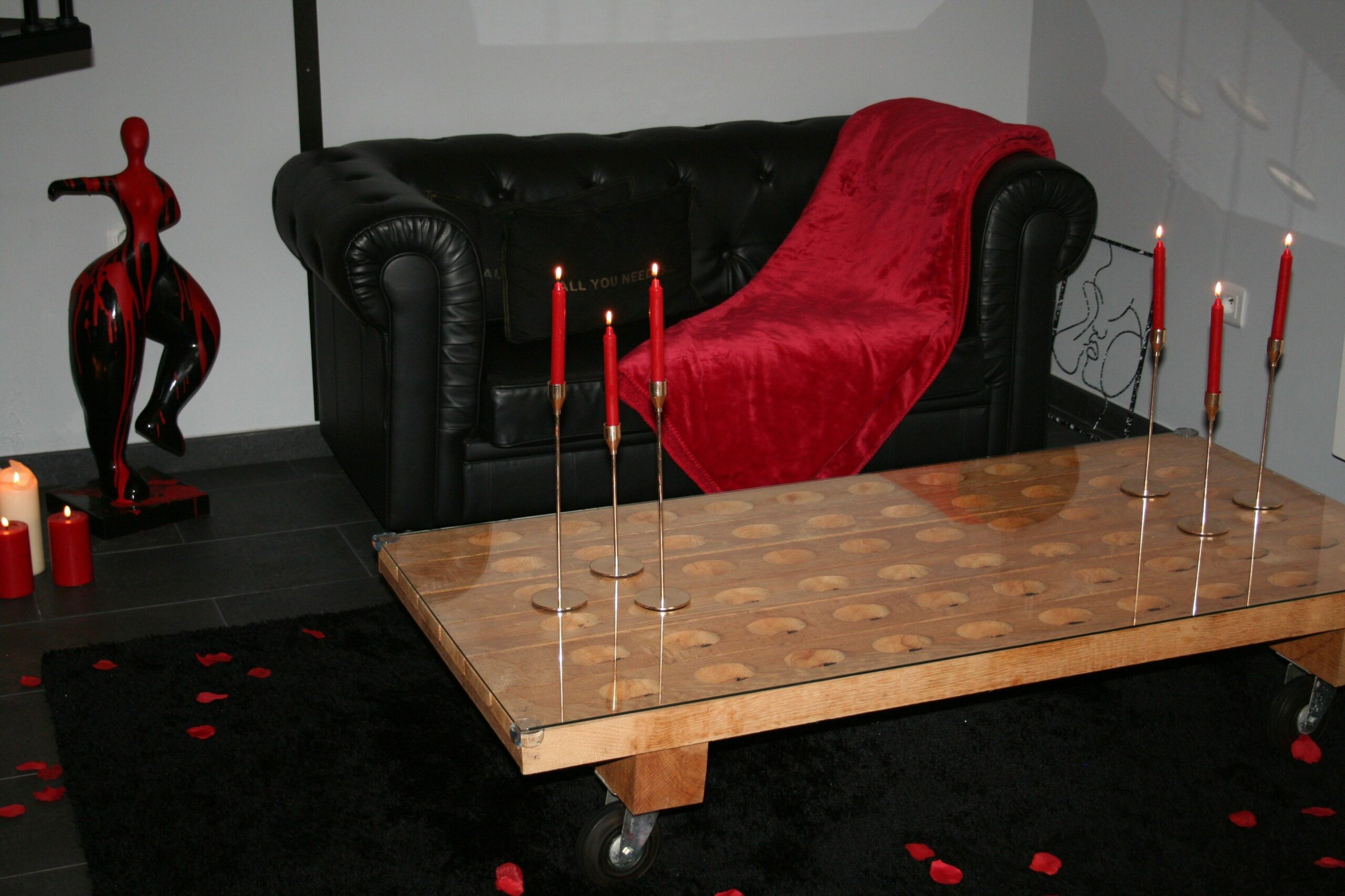 salon calin loveroom impertinente