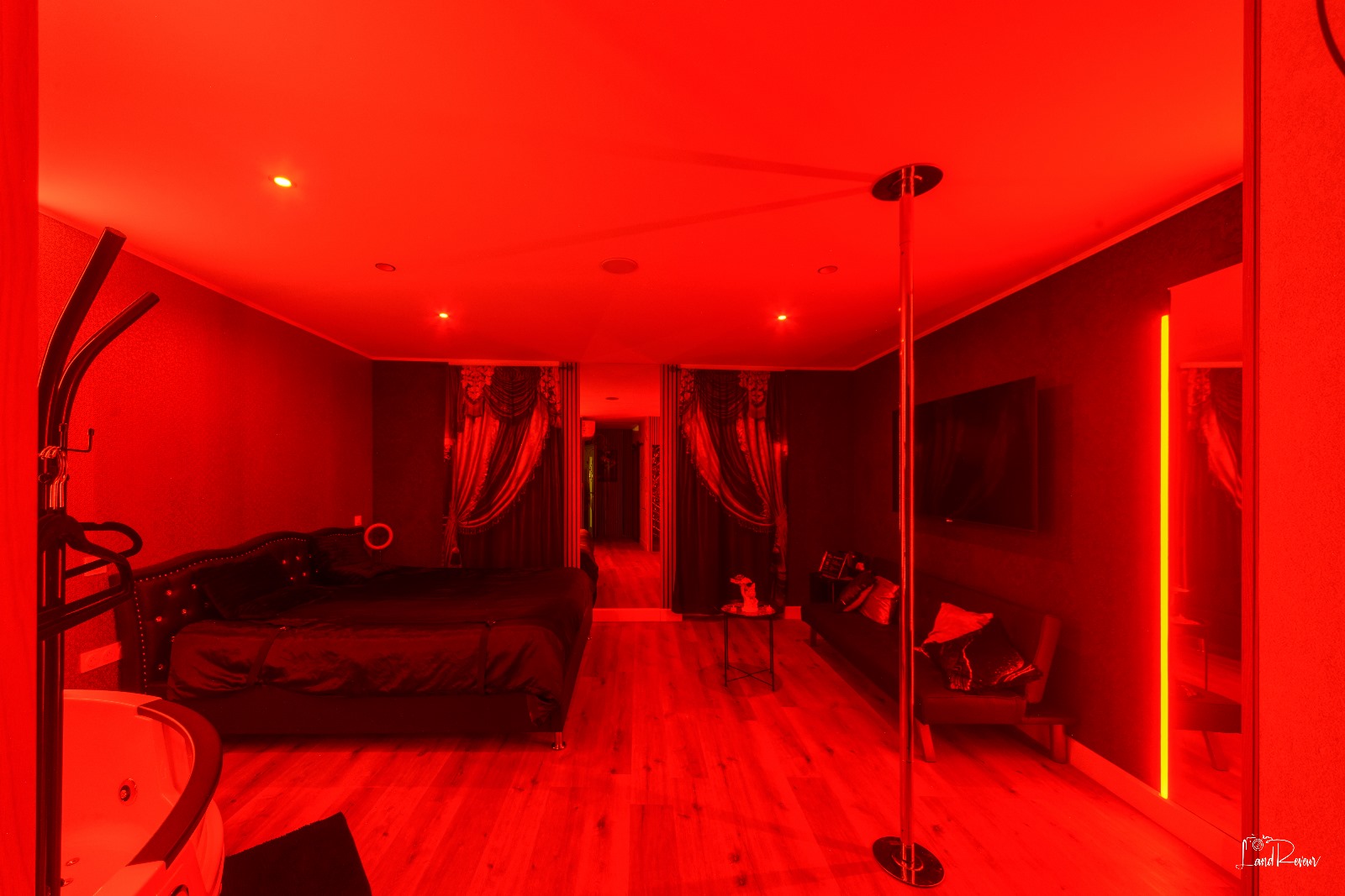 whatsapp image 2025 11 18 a 09.45.07 4418df87