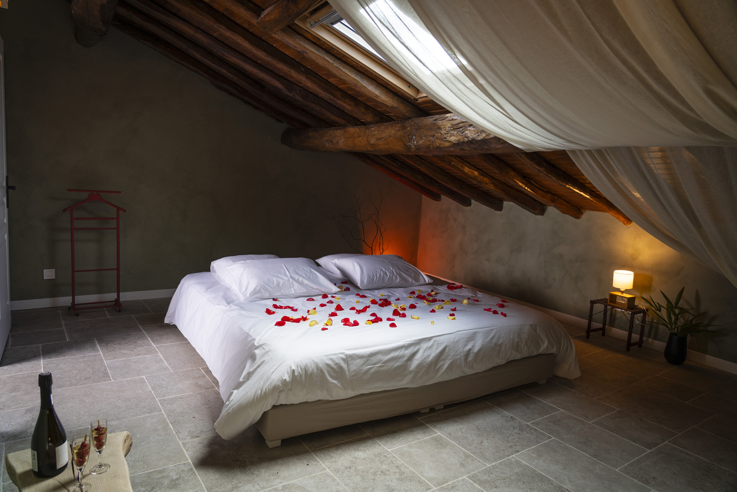Appartement Loveroom Dolce notte avec spa balnéo