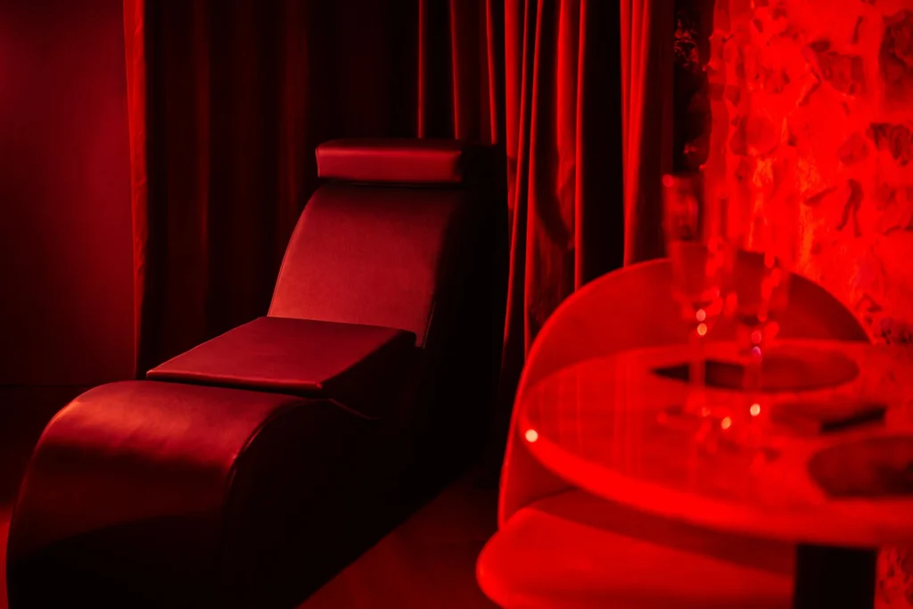 Love Room BDSM - Dominia Secret - La Ciotat, photo 9