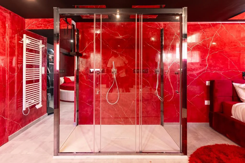 L'Interdit: Confort et Sensualité