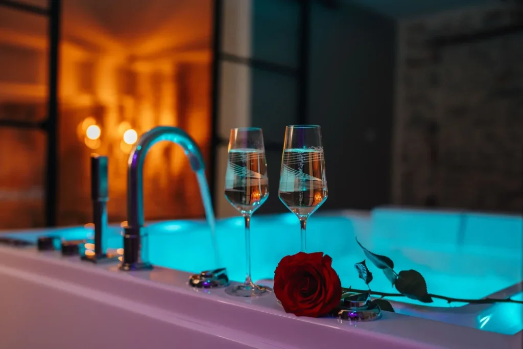 Aux Secrets des Arcs - Love Room & Romantic House, photo 9