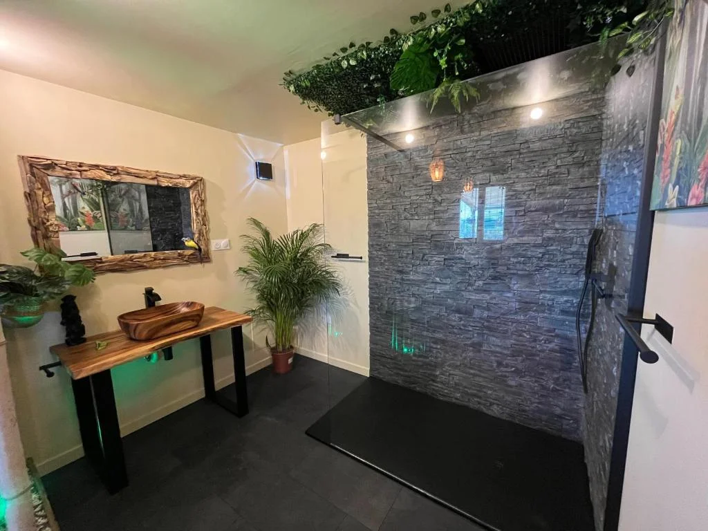 Le Maquis Rooms