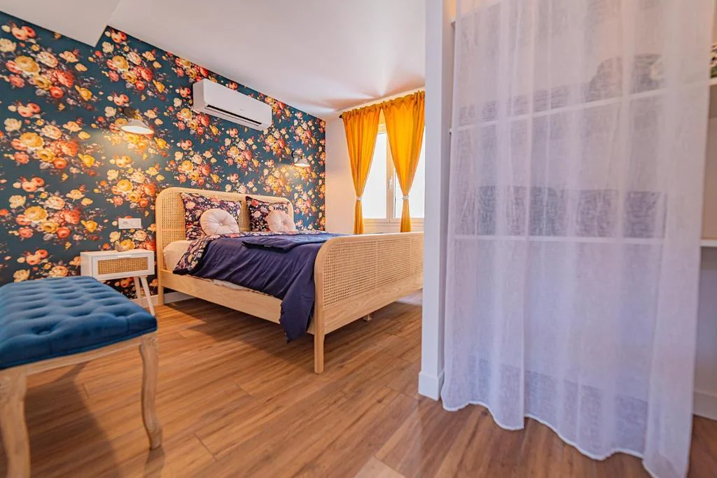 Loft LOVE Room