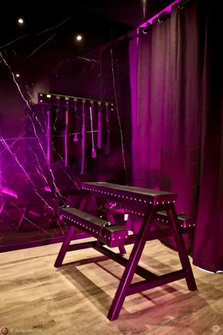 GreyRoom Cannes-Love Room BDSM