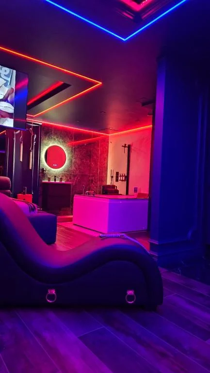 Xtase By luxuria - love room Cannoise