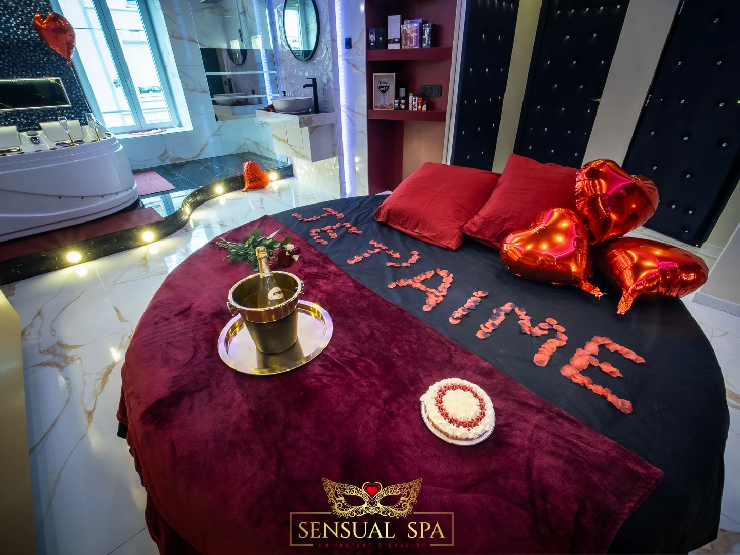 Sensual Room & SPA avec jacuzzi, hammam et terrasse privée