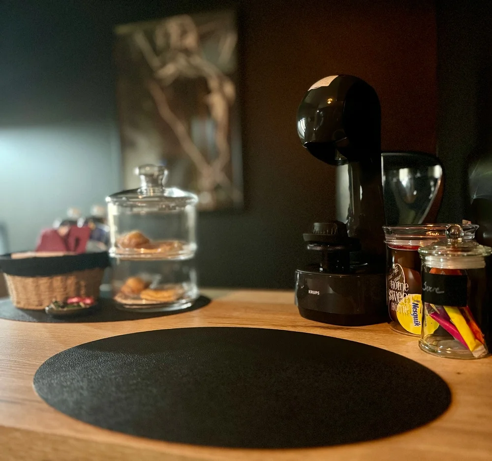 GAMES OF ROOM 'L'aire de jeux pour adultes'