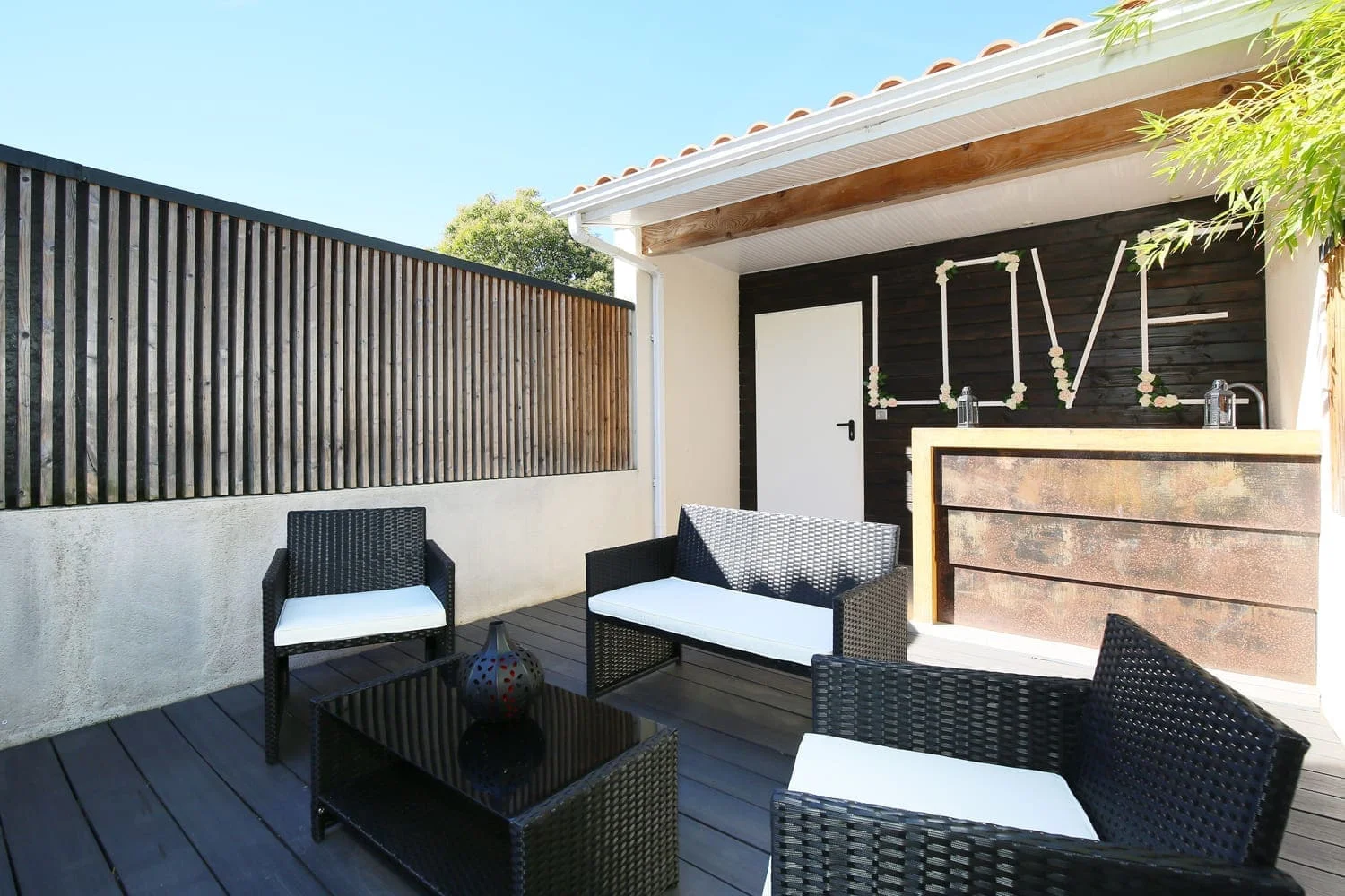 Villa lovenight jacuzzi spa et pièce secrète 50 nuances de Grey