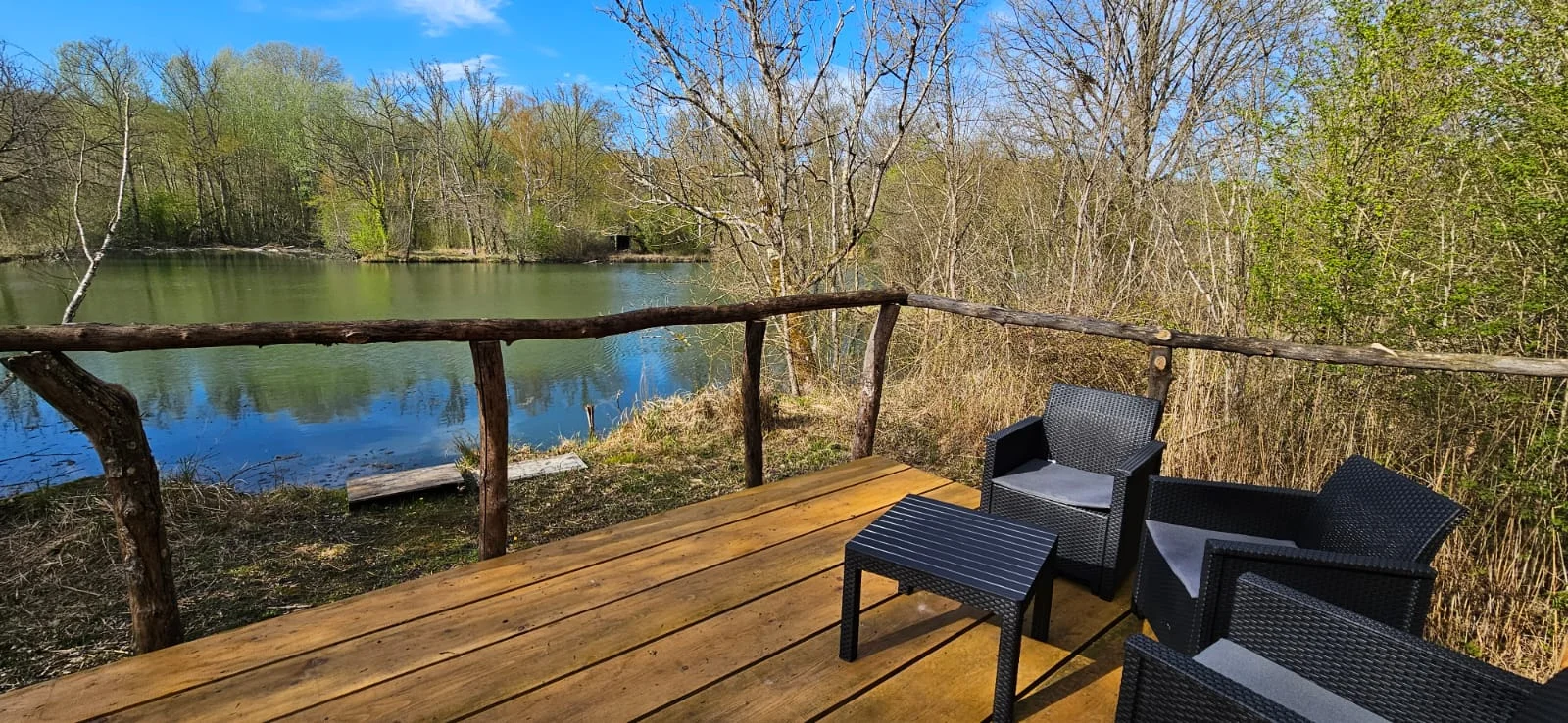 Love room Tinyhouse au bord de l'eau IDF