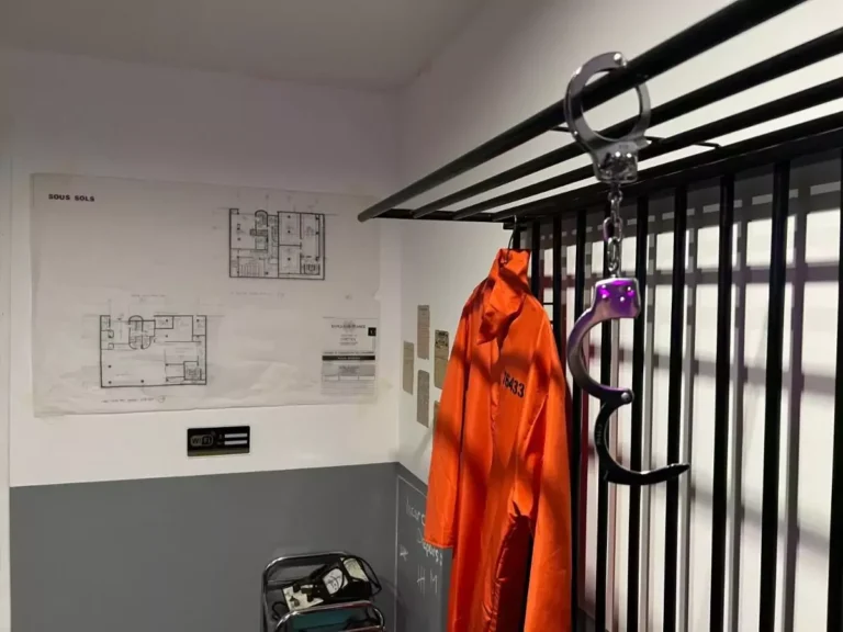50 nuances de gris - Nuit en Prison, photo 3