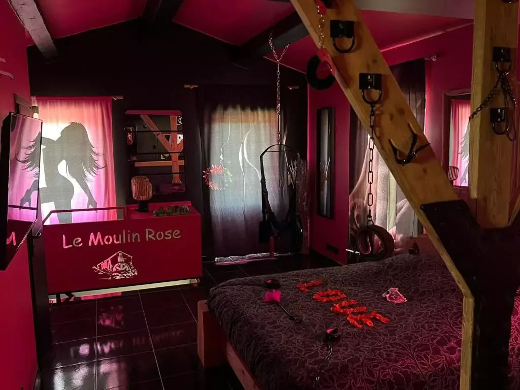 Le Moulin Rose