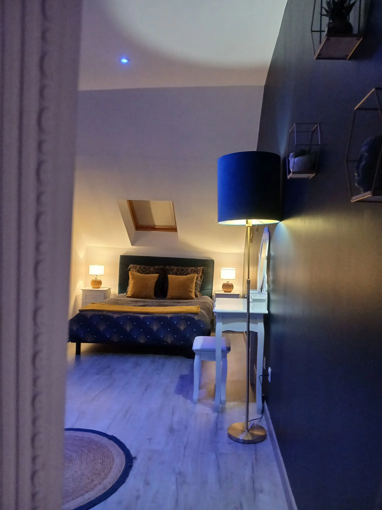Une Pause à Deux- Love Room et Jacuzzi- Journée et Nuitée