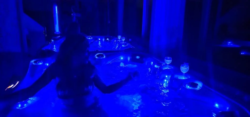 Xcoquine Love Room & Spa