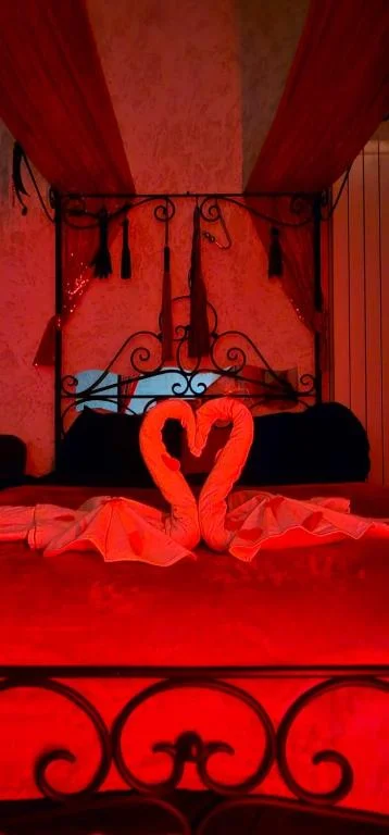 Xcoquine Love Room & Spa