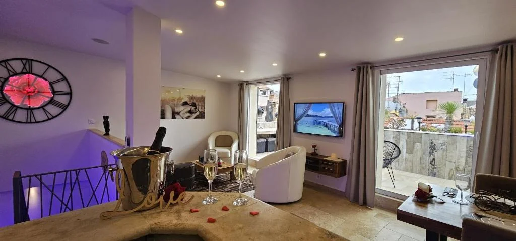 Loveroom La Garçonn'Hyères