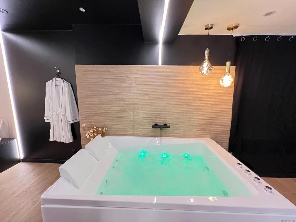 La Bulle d'Amour - Suite luxe & Spa