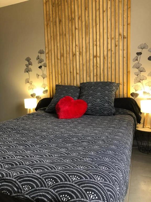 L'alcôve du 510 - Spa - chambre romantique