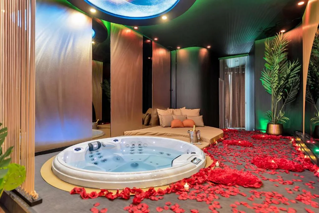 Insolite Spa Privatif Suite étoilée