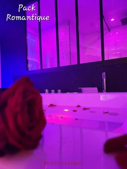 Colorroom31 - Nuit insolite