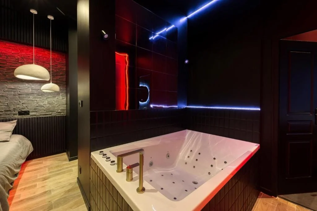 Secret Suite Deluxe - Jacuzzi