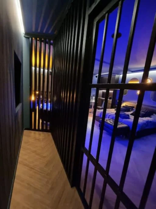 Love Room, Strasbourg