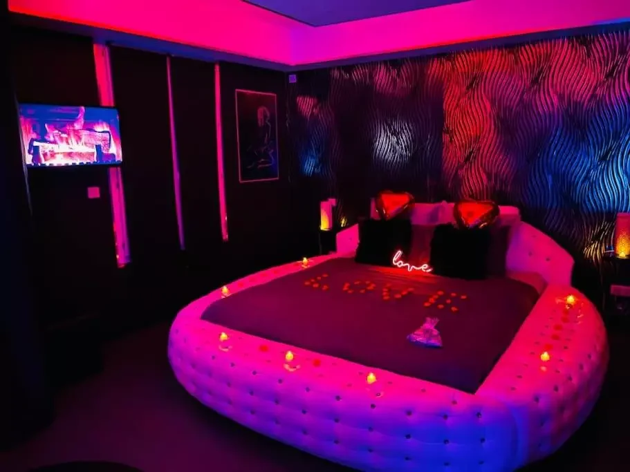 La Nuit Coquine - Suite avec Jacuzzi - Evasion