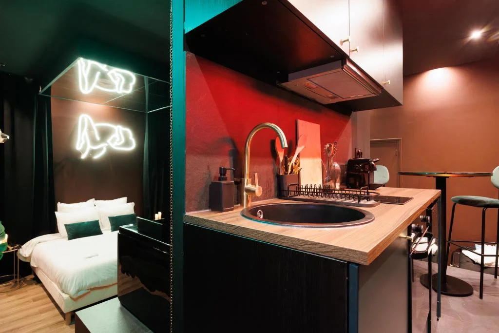 Love Room Aphrodisia | Hébergement romantique à Marseille