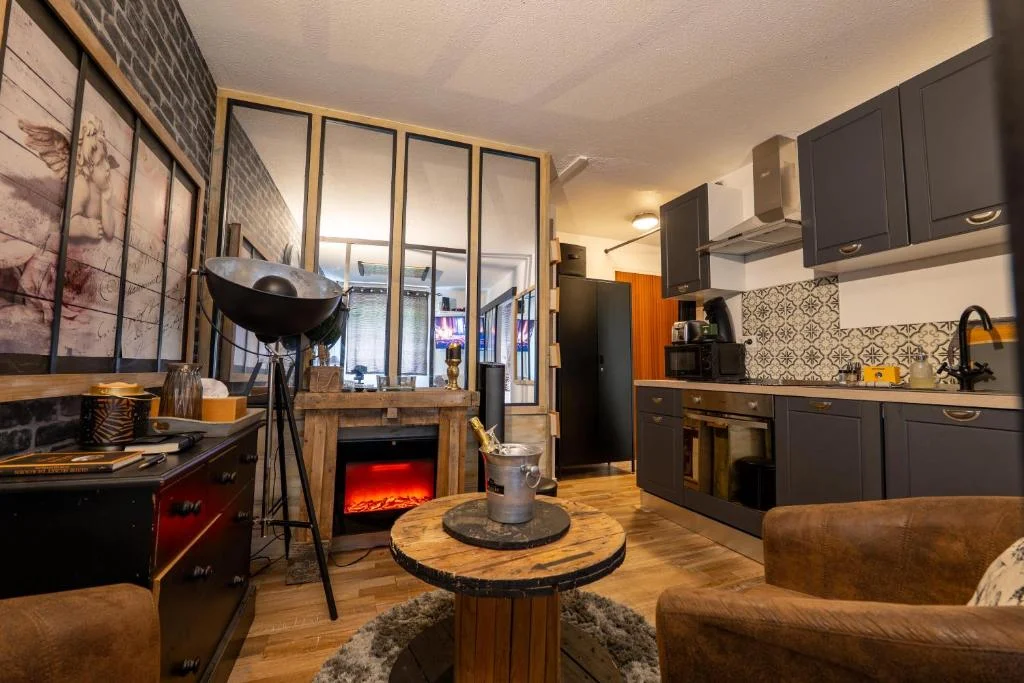 50 Nuances de Bonheur - Love Room spa Rouen