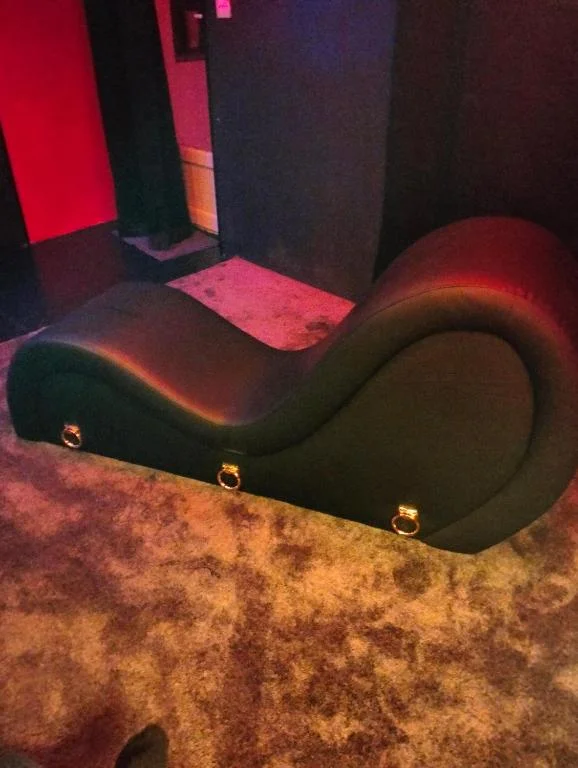 la coquine love room