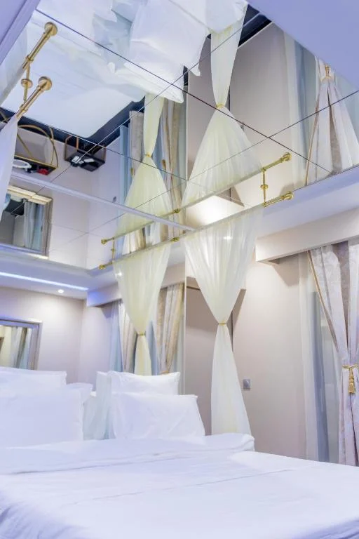 L'interdit Love Room Cayenne