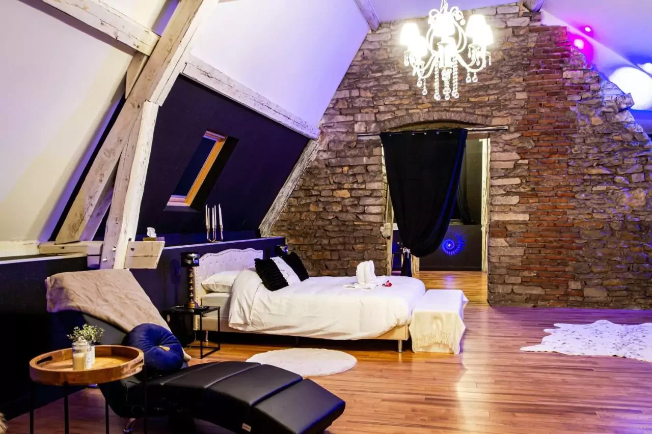 Royal Room