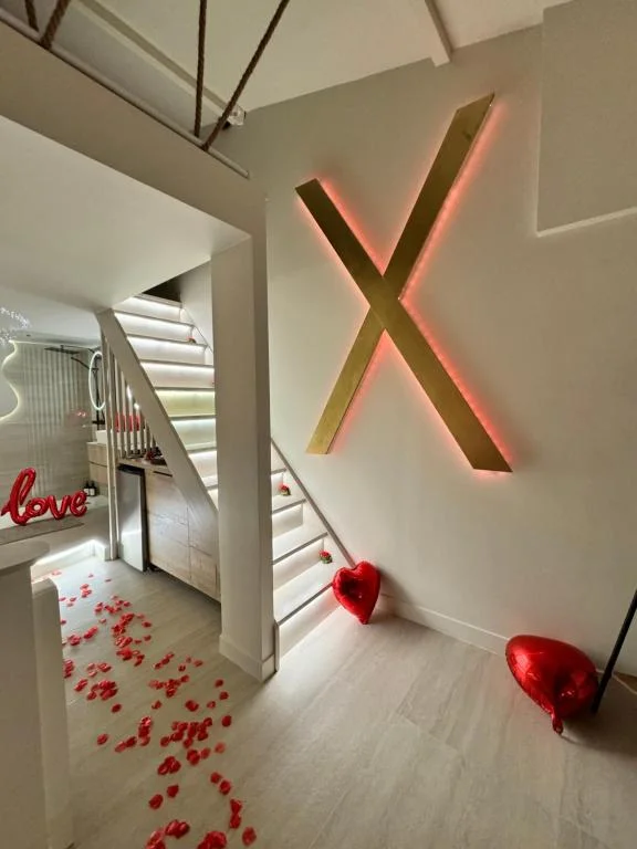 Spa Privé Luxe et Love Room – Proche Disney | Séjour Romantique