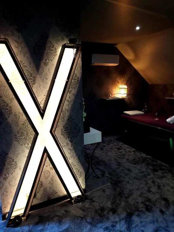 Le Secret de l'Elixir - Love gite avec Spa nage privatif et espace coquin
