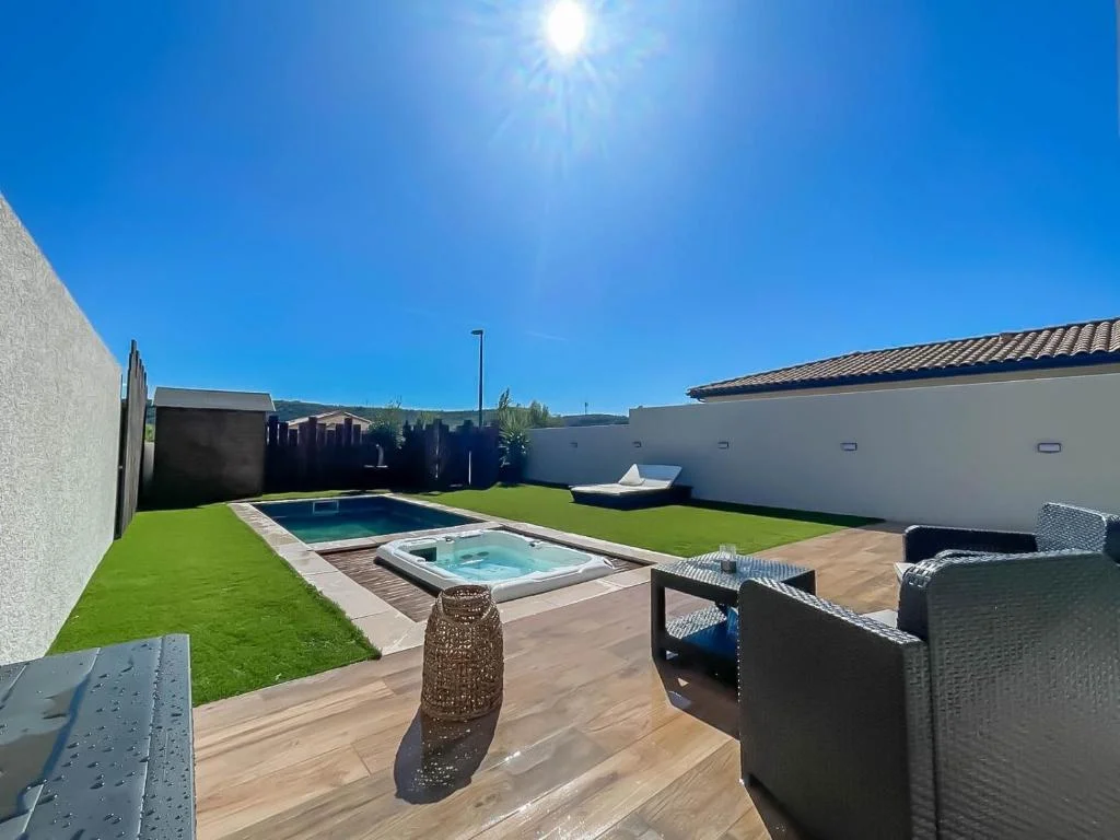 Suite privée avec Jacuzzi & Piscine