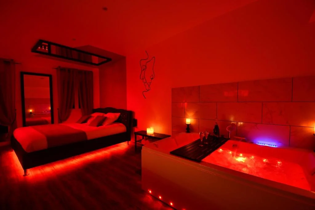 L'Arena - Love Room avec Jacuzzi