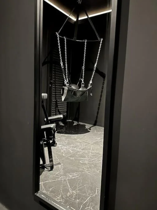 BDSM TanTra Love Room & SPA