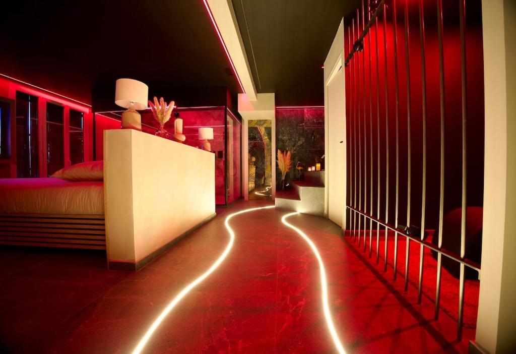 Mascarade suite and spa