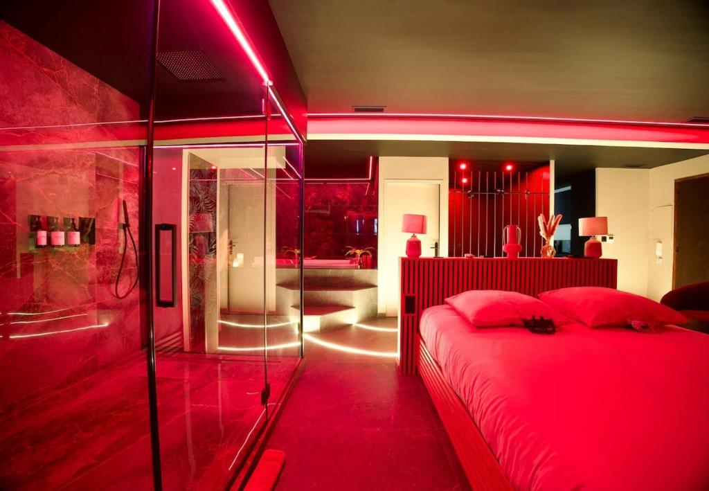 Mascarade suite and spa
