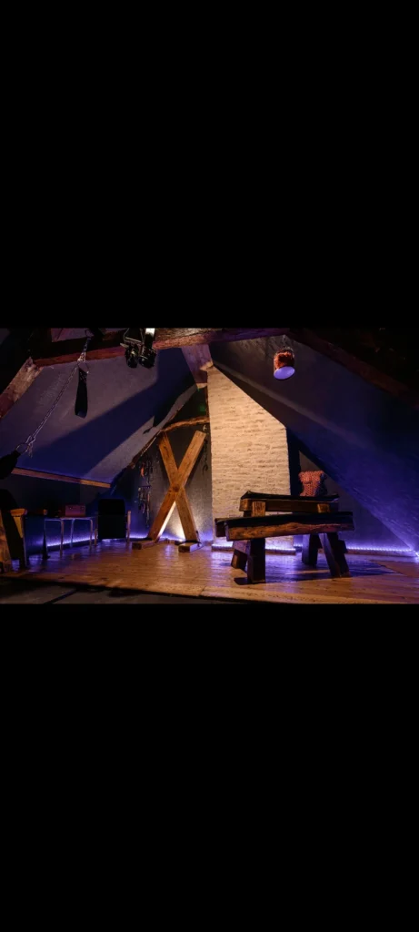 La Discrète Loveroom-Troarn